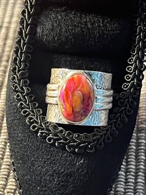 Pink Oyster Turquoise Sterling Silver Ring size 6.5